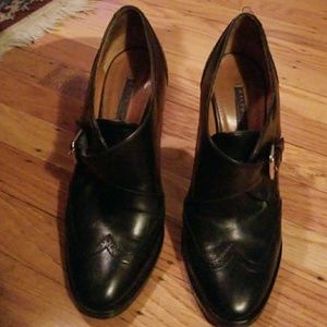 Wing tip Booties